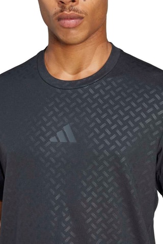 Camiseta slim fit de entrenamiento Strength - Negro