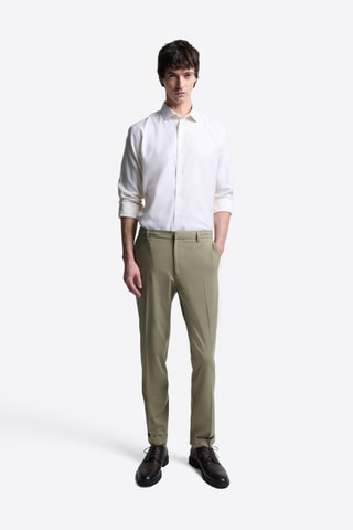 Pantaloni slim - Verde mandorla