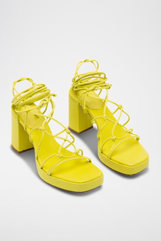Sandalias de piel de tacón - Amarillo