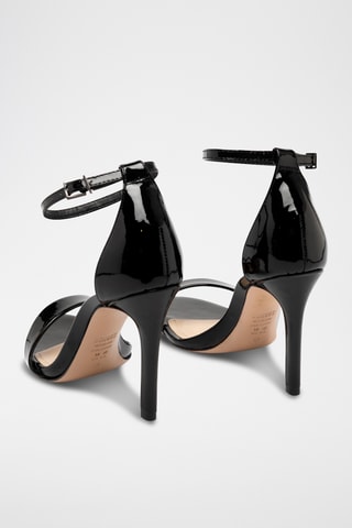 Sandalias de piel de charol de tacón - Negro