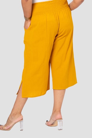 Pantaloni capri in lino - Giallo
