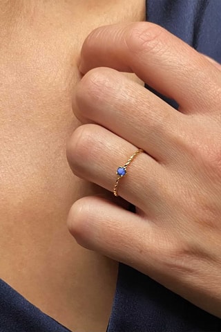 Ring - Geelgoud en Saffier