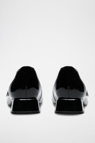 Babies à talons en cuir verni - Noir