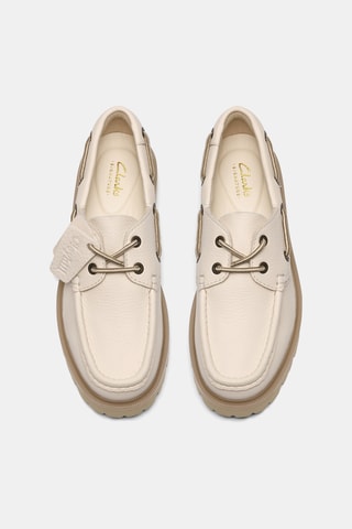 Chaussures bateau en cuir - Beige
