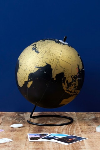 Krasbare wereldbol- 20 x 24,5 x 20 cm