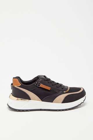Sneakers 
Zwart