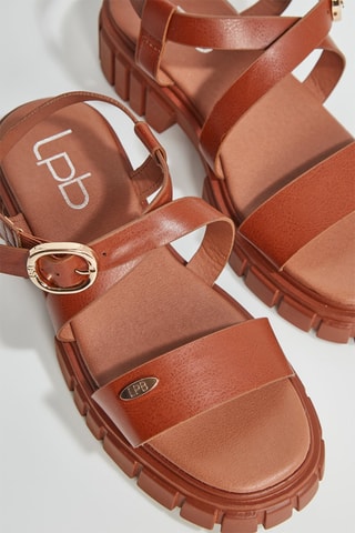 Sandali con tacco Nina - Cammello