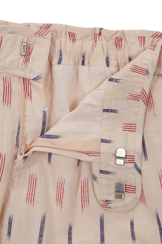 Shorts - Beige
