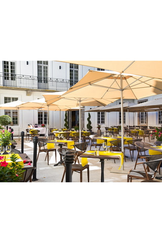 Séjour de 3 jours à Bagnères-de-Luchon avec champagne en hôtel 4* - 2 personnes - 39 mois