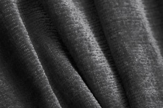 Canapé Aldrin - Gris foncé - 3 places - En tissu chenille