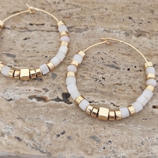 Orecchini a cerchio - Ottone placcato oro e pietre di variscite