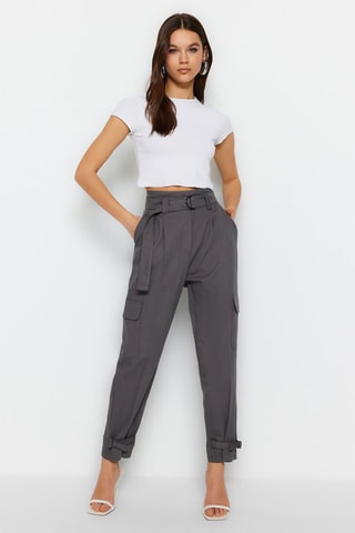 Pantaloni cargo a vita alta