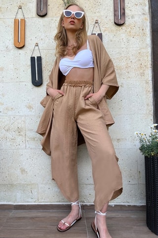 Kimono e pantaloni capri - Beige