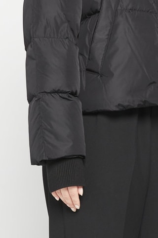 Anorak corto con capucha - ADD - Negro