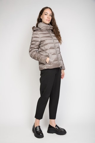 Anorak con capucha