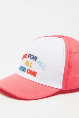 Boné Vermelho
