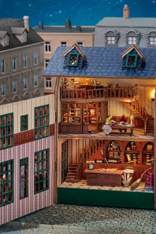 Modellino 3D Magic Shop LED in legno - Da 14 anni