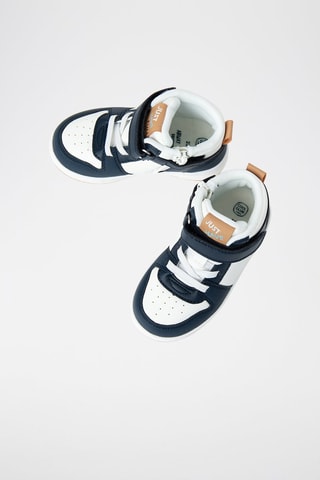 Baskets montantes - Blanc et bleu marine