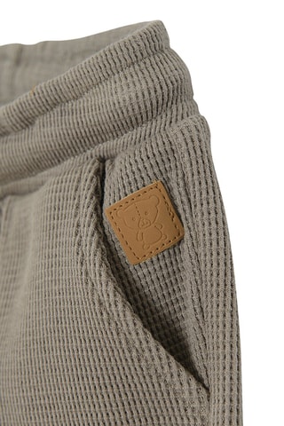 Short Taupe