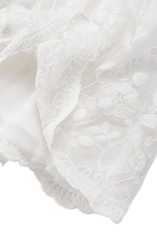 Robe en dentelle Ecru
