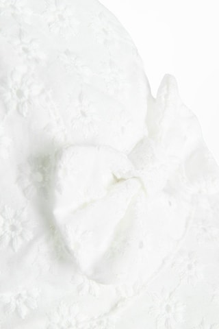 Bob en broderie anglaise - Blanc