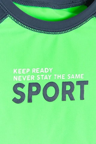 T-shirt e costume shorts - Navy e verde chiaro