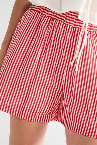 Short - Rood