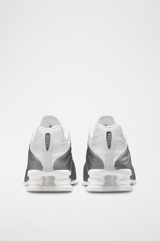 Shox R4 - Blanc et gris foncé