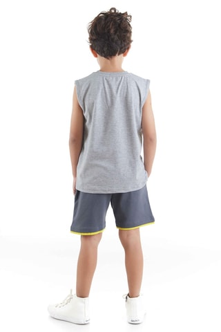 Camiseta y short - Gris