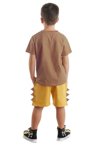 T-shirt en Short -  Denokids - Bruin en mosterdgeel