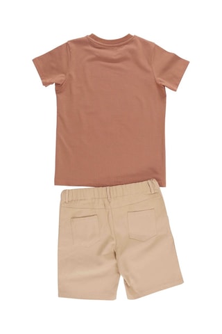 Camiseta y short - Marrón