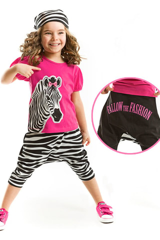 Camiseta y sarouel - Negro y rosa
