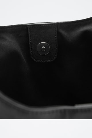 Sac seau clouté - Noir