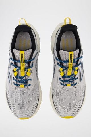 Zapatillas de running Trail - Gris y amarillo
