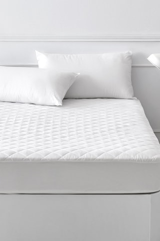 Protège-matelas anti-acariens à effet hypoallergénique