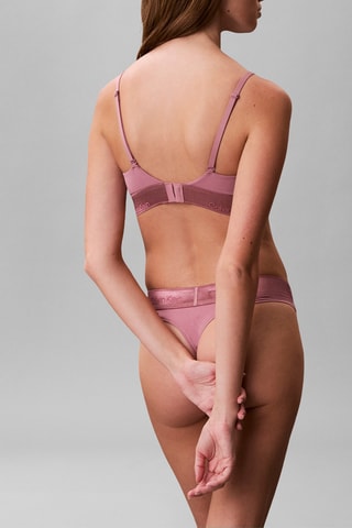 String - Mauve