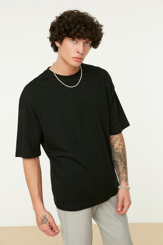 T-shirt Preto - Branco, preto e cinzento