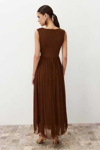 Vestido comprido - Violeta - Castanho