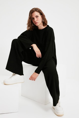 Camisola e calças wide legs - Preto