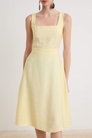 Vestido estilo patinadora - Amarelo