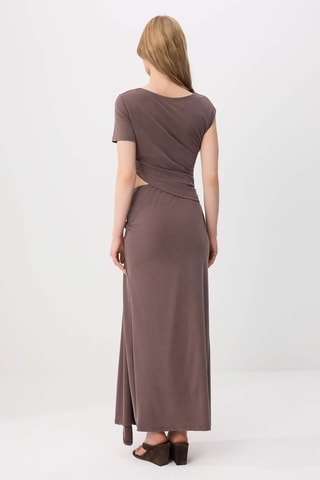 Vestido comprido - Castanho