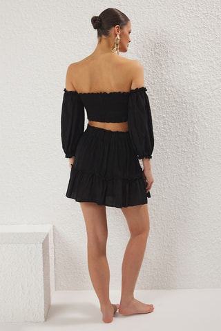 Crop top e saia de praia cintura subida - Preto