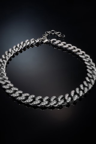 Collier- Zircon