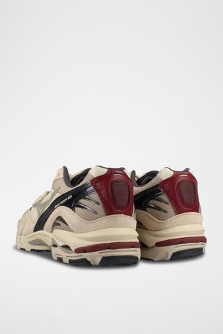 Sneakers in pelle scamosciata Wave Rider 10 - Beige