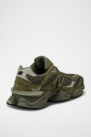 Sneakers in pelle scamosciata U9060 - Verde scuro