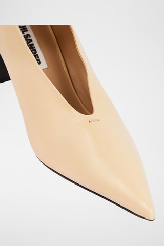 Zapatos de piel de tacón - Beige