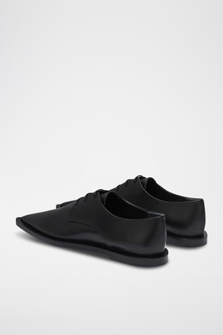 Derbies de piel - Negro