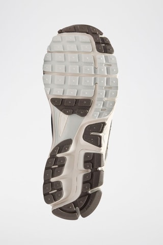 Nike Zoom Vomero 5 in pelle - Ecrù e marrone
