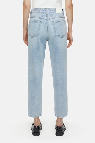 Vaquero tapered de tiro alto - Azul claro