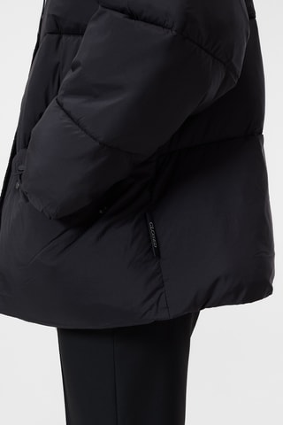Anorak con capucha - Negro